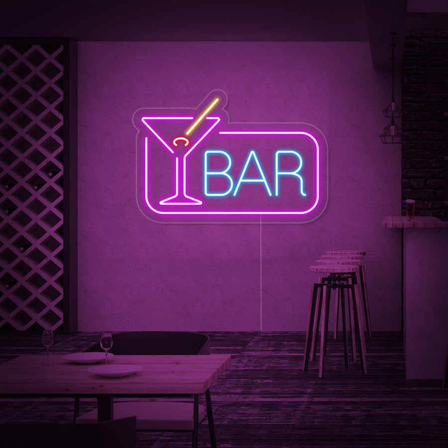"Cocktail Bar" Neon Sign