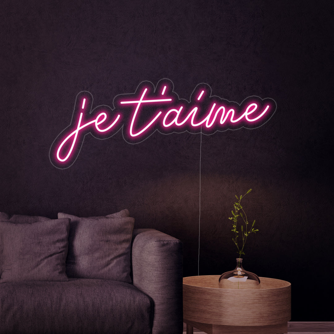 "Je Taime" Neon Sign