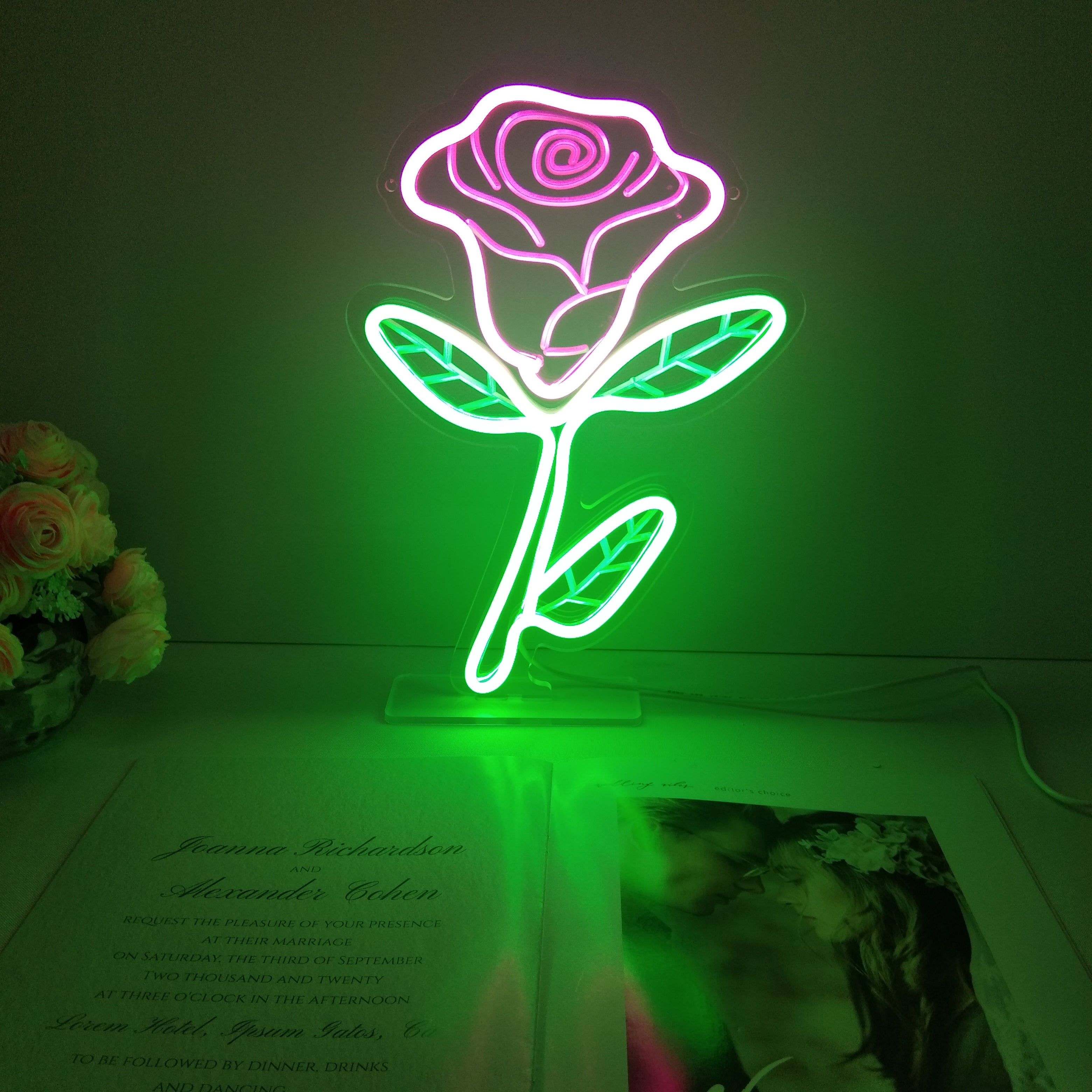 Rose Flower Desk LED Neon Sign - HAPPYNEON – HAPPYNEON.COM